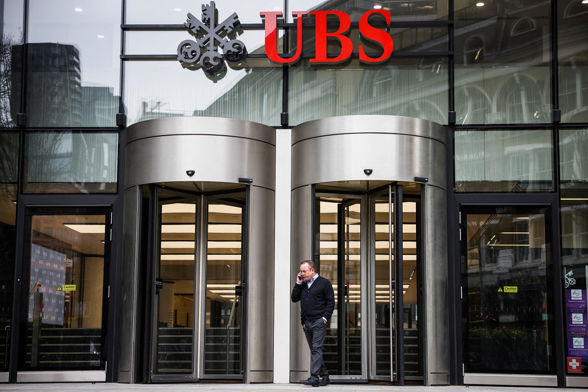 UBS buys back nearly $3 bln in bonds issued under a week ago